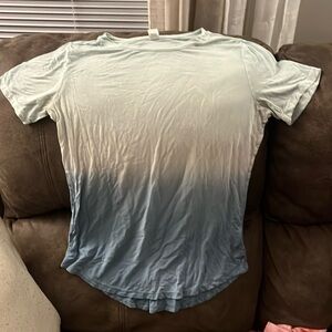 A blue tee-shirt from old navy